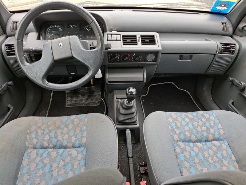Renault Clio 1.2 Bebop 1993 – снимка 11