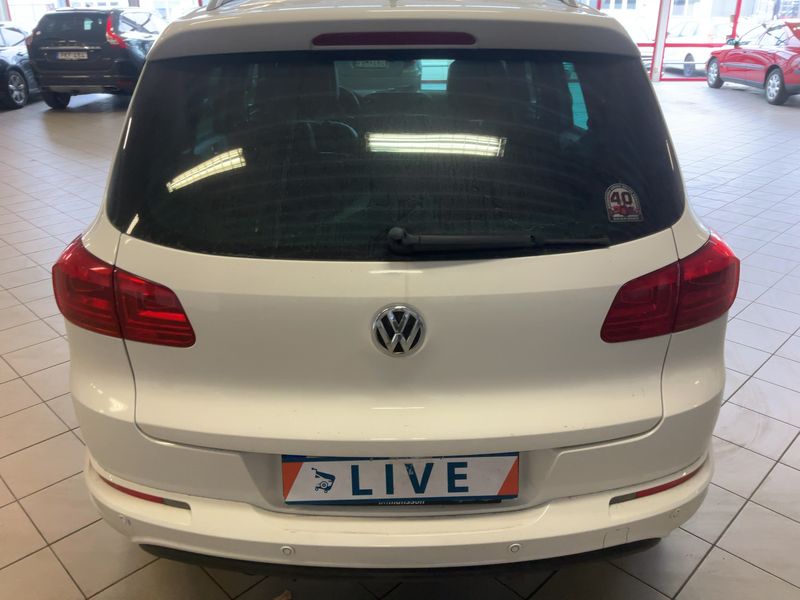 Volkswagen Tiguan 2.0 TDI Sport & Style 4Motion BlueMotion Tech 2013 – снимка 7