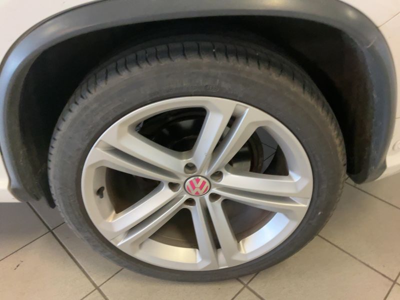 Volkswagen Tiguan 2.0 TDI Sport & Style 4Motion BlueMotion Tech 2013 – снимка 5
