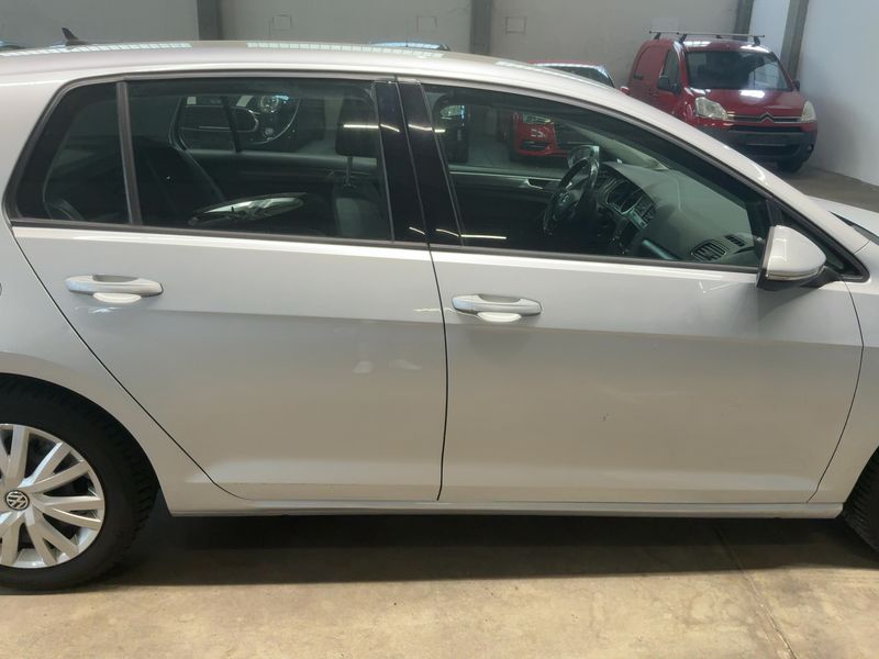 Volkswagen Golf VII 1.6 TDI Comfortline Blue 2013 – снимка 10