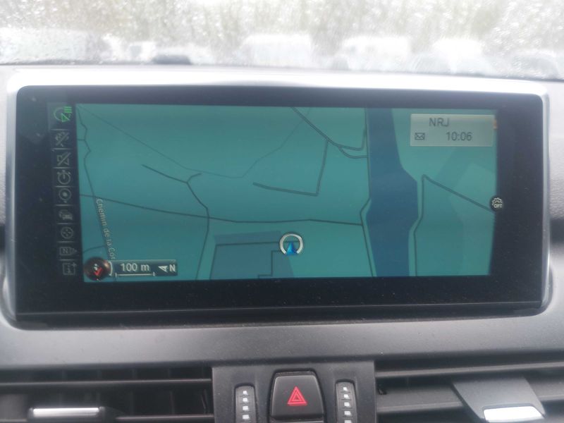 BMW 2er 220d Active Tourer xDrive Basis 2015 – снимка 13