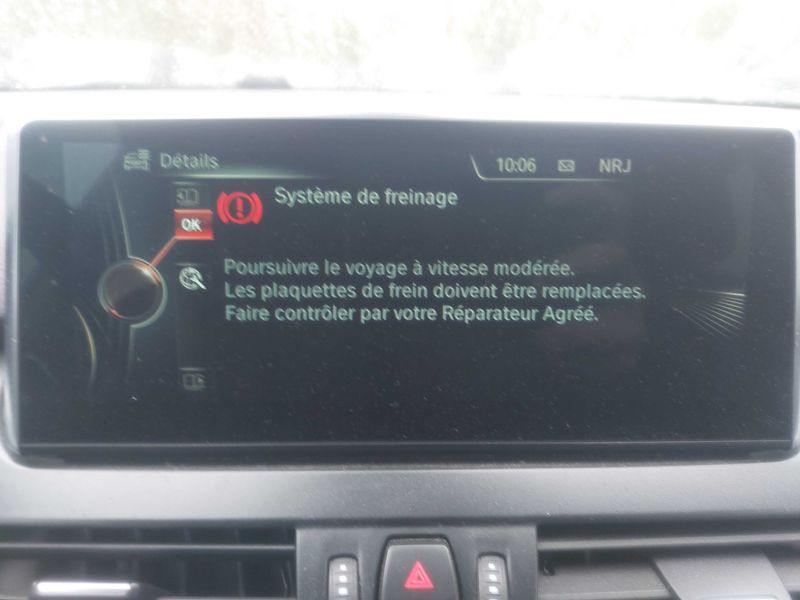 BMW 2er 220d Active Tourer xDrive Basis 2015 – снимка 29