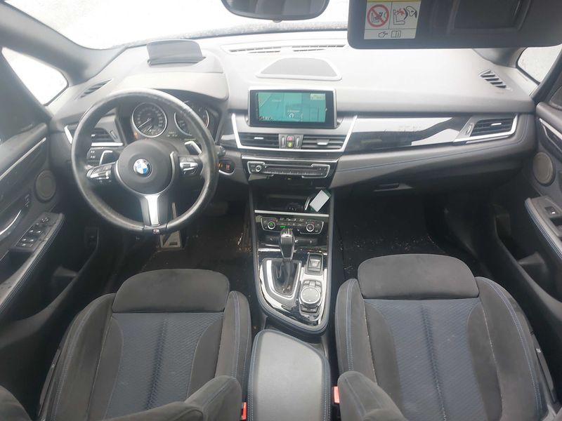 BMW 2er 220d Active Tourer xDrive Basis 2015 – снимка 11