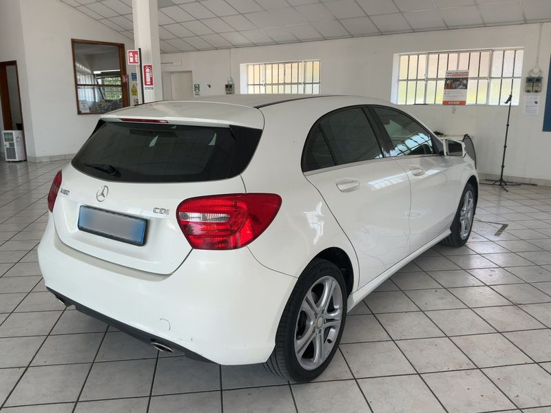 Mercedes-Benz A-Klasse A 180 CDI BlueEfficiency Urban 2013 – снимка 8