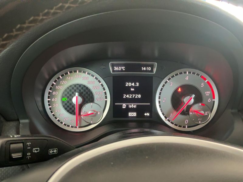 Mercedes-Benz A-Klasse A 180 CDI BlueEfficiency Urban 2013 – снимка 18