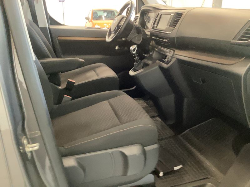Toyota ProAce Verso 1.5 D-4D L1 Dynamic 2020 – снимка 17
