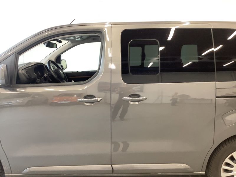 Toyota ProAce Verso 1.5 D-4D L1 Dynamic 2020 – снимка 4