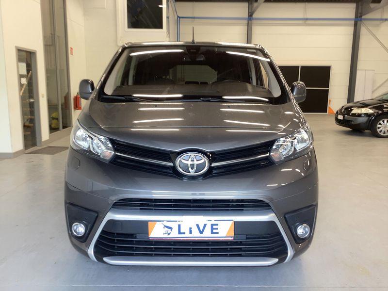 Toyota ProAce Verso 1.5 D-4D L1 Dynamic 2020 – снимка 14
