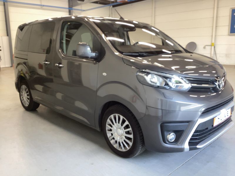 Toyota ProAce Verso 1.5 D-4D L1 Dynamic 2020 – снимка 12