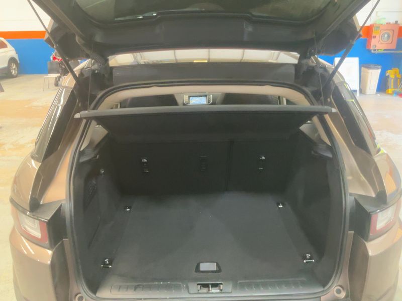 Land Rover Evoque 2.0 Td4 SE 2015 – снимка 15