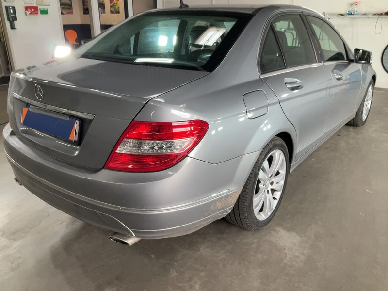 Mercedes-Benz C-Klasse C 350 CDI BlueEfficiency Avantgarde 2010 – снимка 8