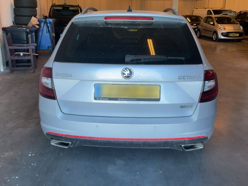 Skoda Octavia 2.0 TSI RS 245 2019 – снимка 7