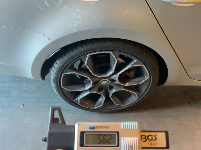 Skoda Octavia 2.0 TSI RS 245 2019 – снимка 9