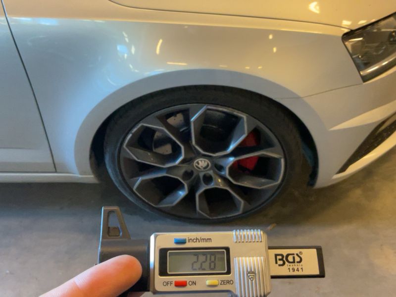 Skoda Octavia 2.0 TSI RS 245 2019 – снимка 11