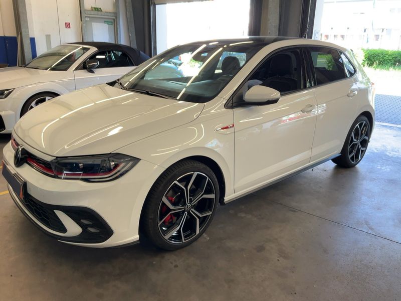 Volkswagen Polo 2.0 TSI GTI 2022 – снимка 1