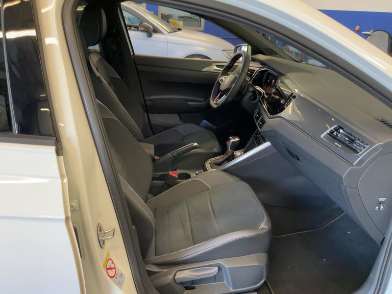Volkswagen Polo 2.0 TSI GTI 2022 – снимка 17