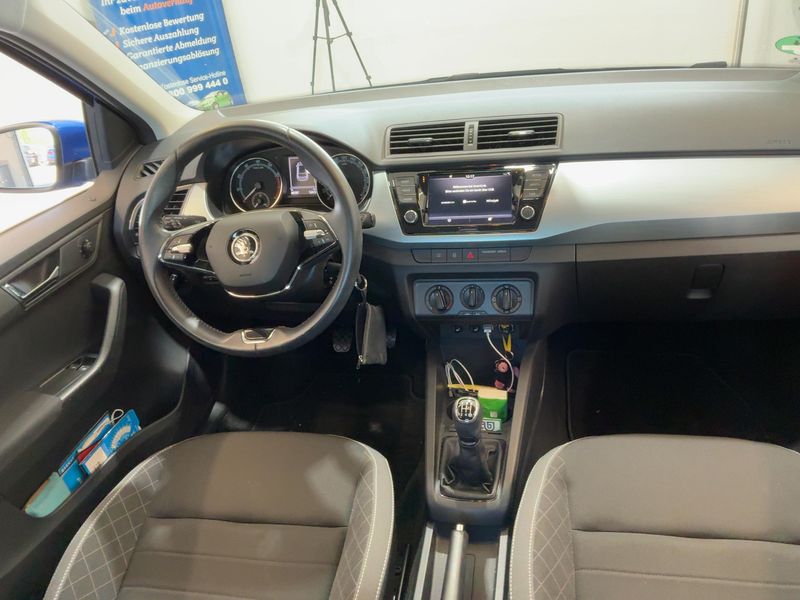 Skoda Fabia 1.0 MPI Ambition 2020 – снимка 17