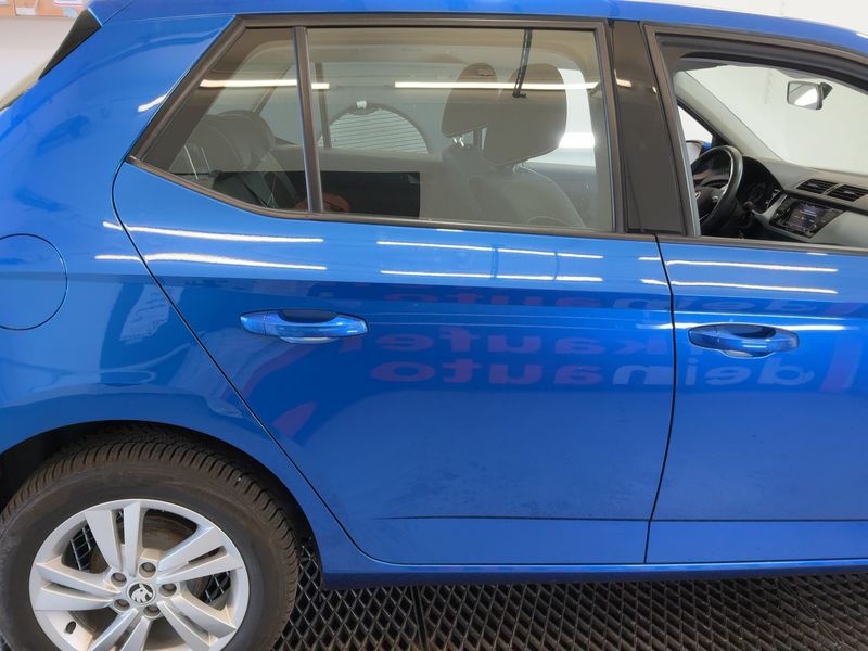 Skoda Fabia 1.0 MPI Ambition 2020 – снимка 10