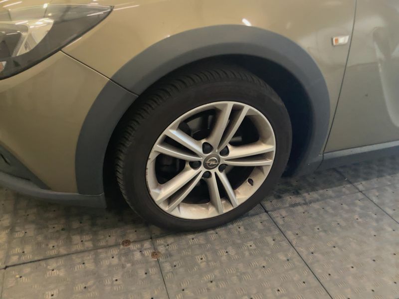 Opel Insignia Country Tourer 2.0 CDTI Basis ecoFlex 2016 – снимка 3