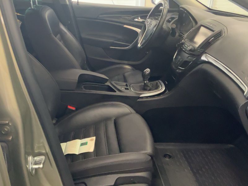 Opel Insignia Country Tourer 2.0 CDTI Basis ecoFlex 2016 – снимка 16
