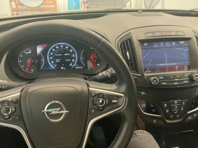 Opel Insignia Country Tourer 2.0 CDTI Basis ecoFlex 2016 – снимка 17