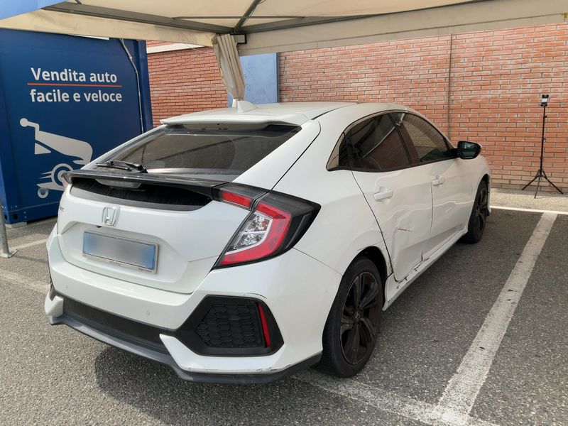 Honda Civic 1.0 VTEC Executive Premium 2018 – снимка 8
