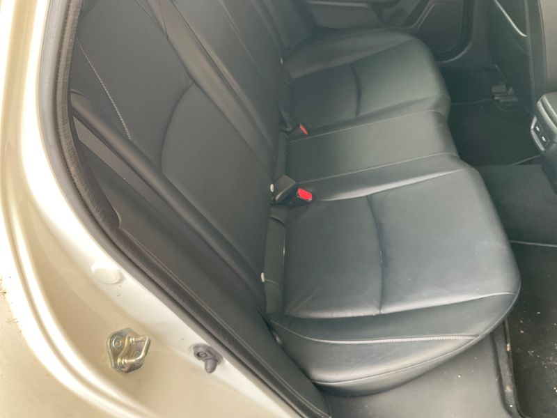 Honda Civic 1.0 VTEC Executive Premium 2018 – снимка 48