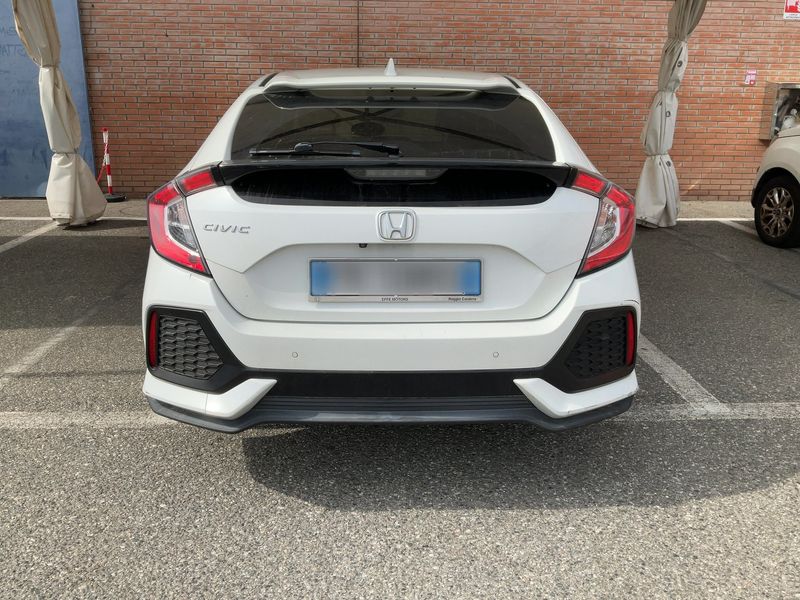 Honda Civic 1.0 VTEC Executive Premium 2018 – снимка 7