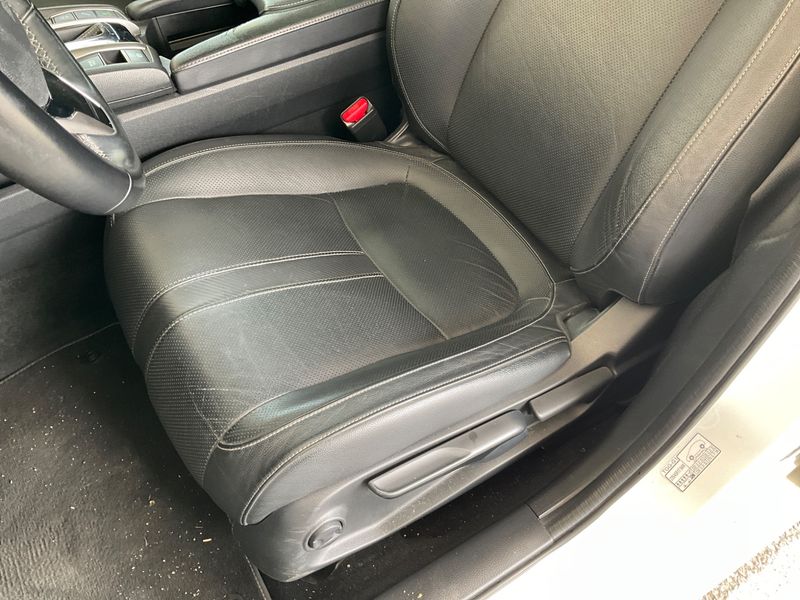 Honda Civic 1.0 VTEC Executive Premium 2018 – снимка 44