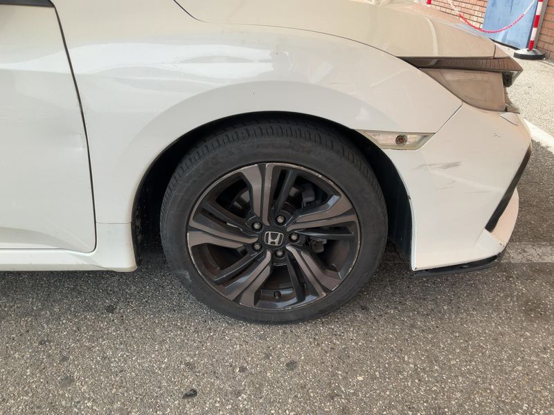 Honda Civic 1.0 VTEC Executive Premium 2018 – снимка 11