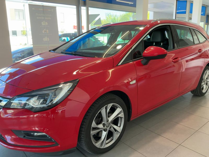 Opel Astra 1.6 CDTI Biturbo Innovation Start&Stop 2017 – снимка 2