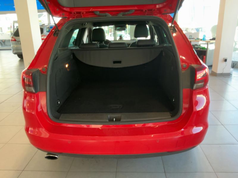 Opel Astra 1.6 CDTI Biturbo Innovation Start&Stop 2017 – снимка 15