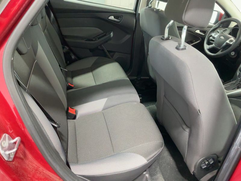 Ford Focus 1.6 Ti-VCT Trend 2014 – снимка 20