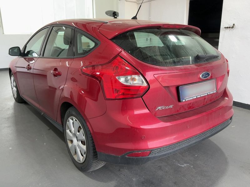 Ford Focus 1.6 Ti-VCT Trend 2014 – снимка 6