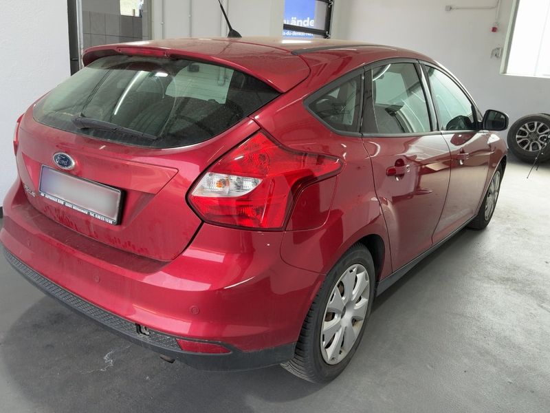 Ford Focus 1.6 Ti-VCT Trend 2014 – снимка 8