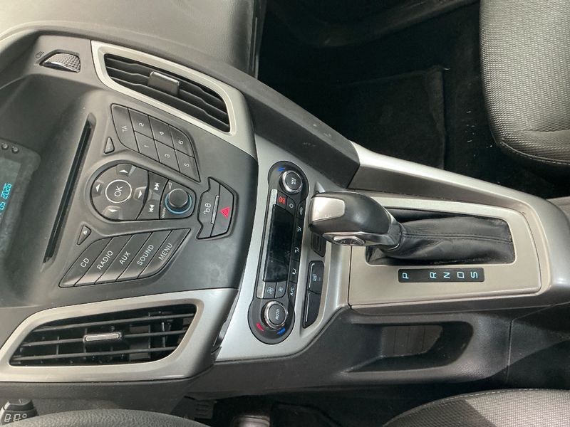 Ford Focus 1.6 Ti-VCT Trend 2014 – снимка 31