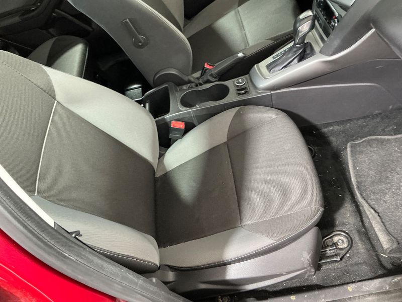 Ford Focus 1.6 Ti-VCT Trend 2014 – снимка 36