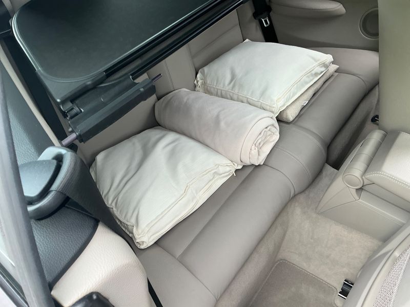 BMW 1er 118i 2010 – снимка 24