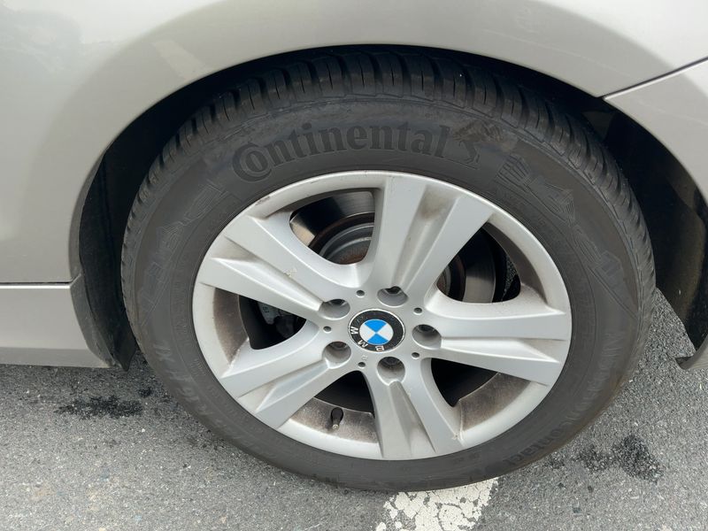 BMW 1er 118i 2010 – снимка 5