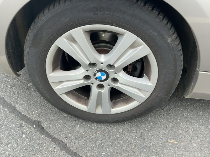 BMW 1er 118i 2010 – снимка 9