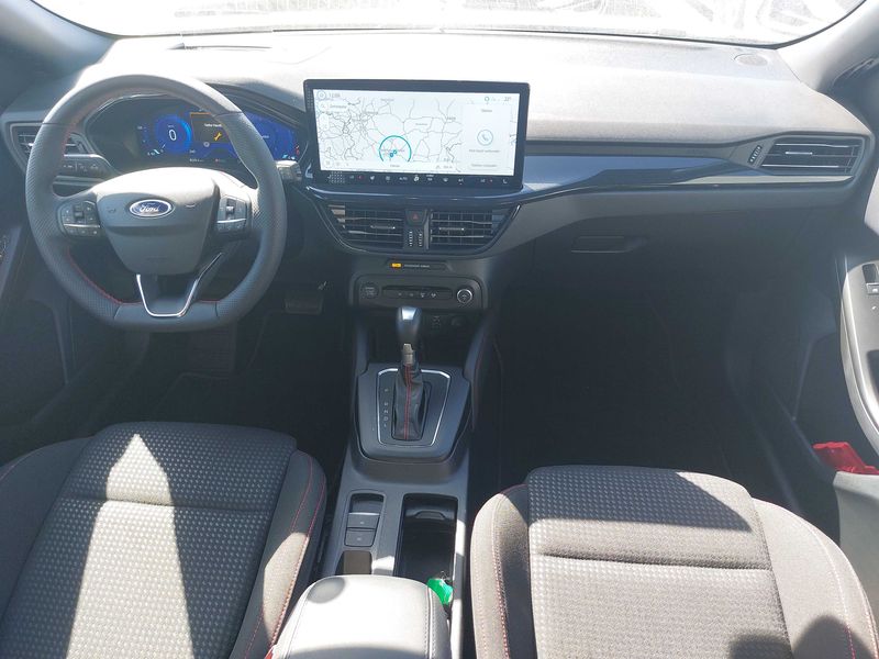 Ford Focus 1.0 EcoBoost Mild-Hybrid ST-Line X 2024 – снимка 11