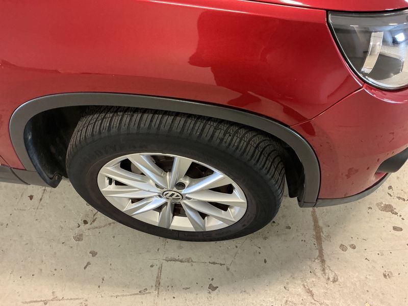 Volkswagen Tiguan 2.0 TSI Sport & Style 4Motion 2013 – снимка 22