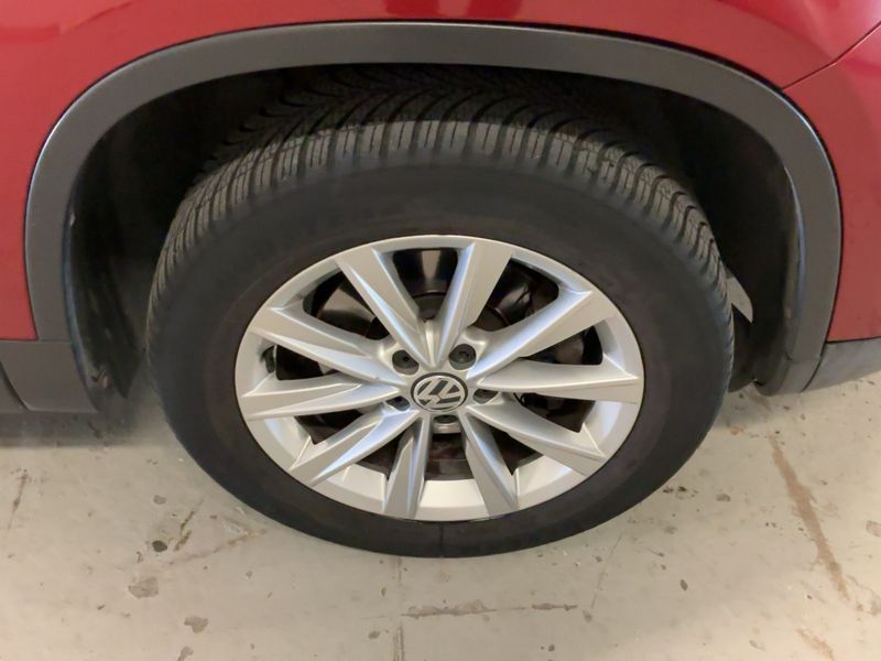 Volkswagen Tiguan 2.0 TSI Sport & Style 4Motion 2013 – снимка 11