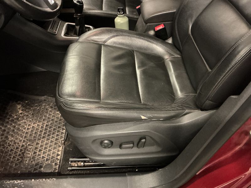 Volkswagen Tiguan 2.0 TSI Sport & Style 4Motion 2013 – снимка 31