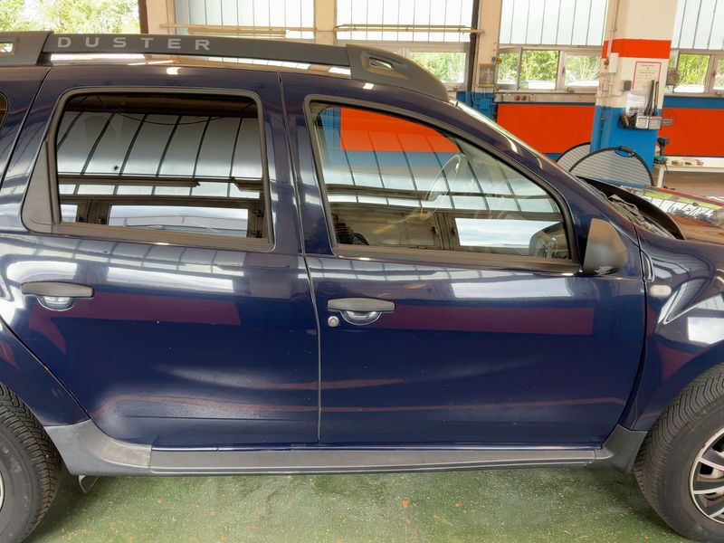 Dacia Duster 1.6 Ice 4x2 2015 – снимка 10