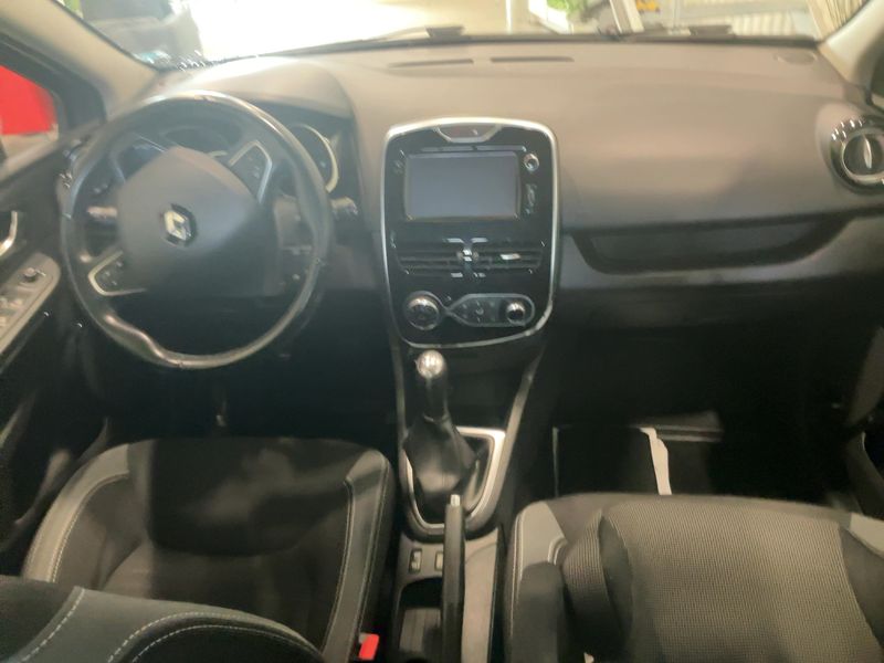 Renault Clio 0.9 Energy Intens 2016 – снимка 18
