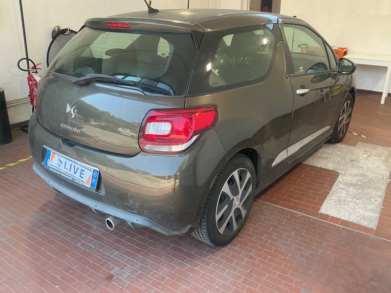 Citroen DS3 1.4 HDi Chic 2011 – снимка 2