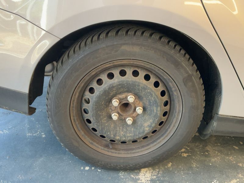 Ford Focus 1.6 Ti-VCT SYNC Edition 2014 – снимка 9