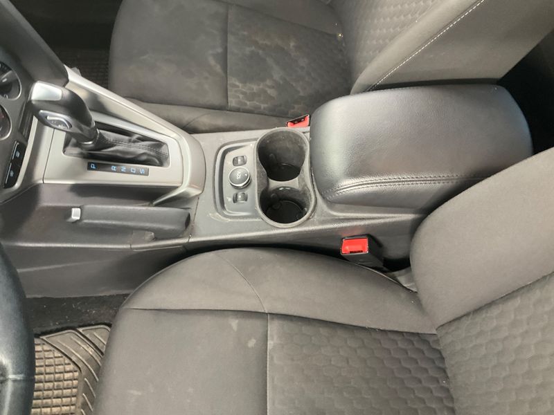 Ford Focus 1.6 Ti-VCT SYNC Edition 2014 – снимка 35