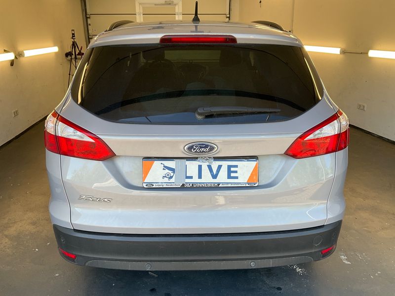 Ford Focus 1.6 Ti-VCT SYNC Edition 2014 – снимка 49